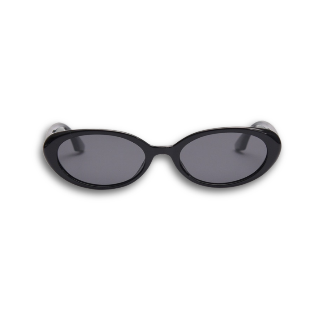 Kyra (black)
