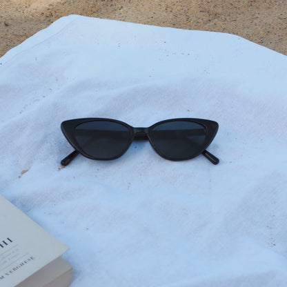 Stylish and Trendy Sunglasses for Men and Women - UV Protection polarised Eyewear for Fashion Enthusiasts